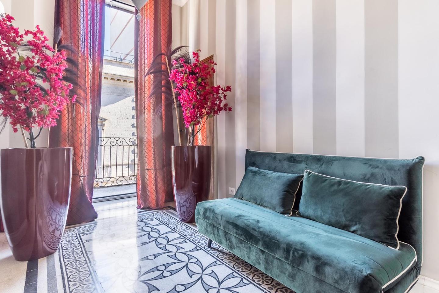 Bed and Breakfast Vittorio'S Luxury Бари Экстерьер фото